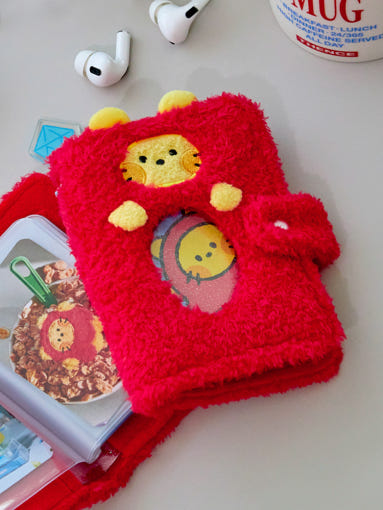 (ONE) TREASURE - Omar Line Friends TRUZ RURU Mini Mini Doll Photo Holder Keyring This Girl - OH MY GIRL / 1st Mini Album (Re-release)