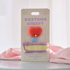 (ONE) BT21 - Baby Newborn Season 2 Doll & Baby Year Costume Closet Set