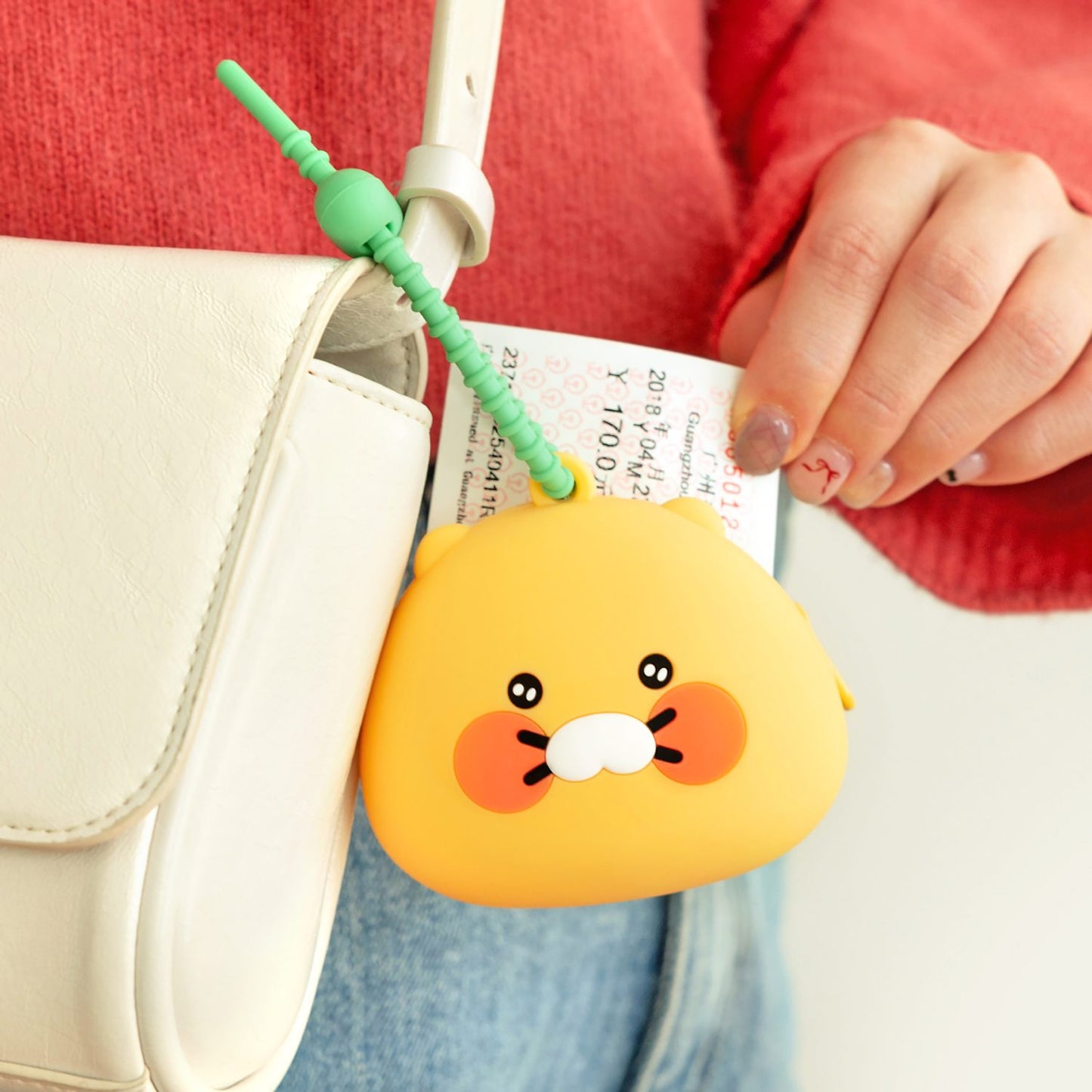 (ONE) KAKAO FRIENDS chunsig-i hyeongtae mini pauchi