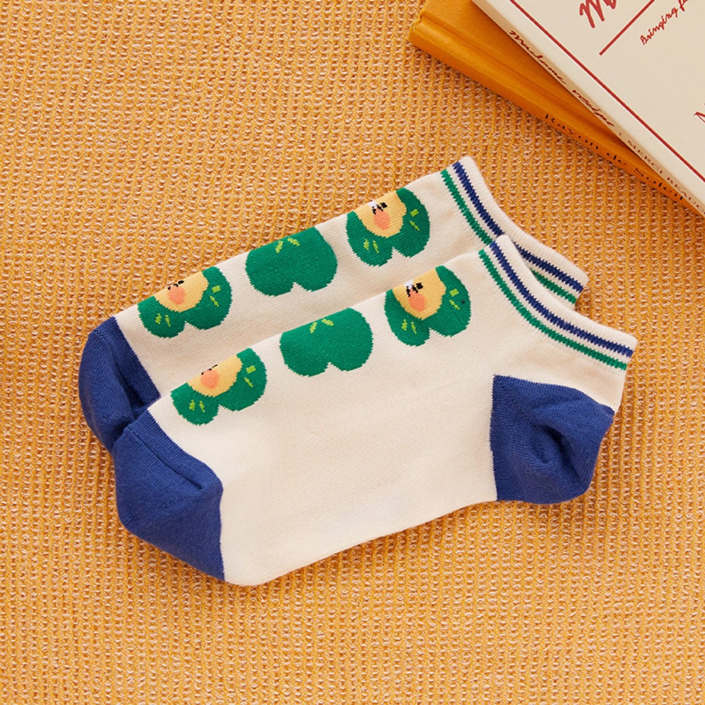 (ONE) KAKAO FRIENDS Daily Short Socks Lucky_Chunshik