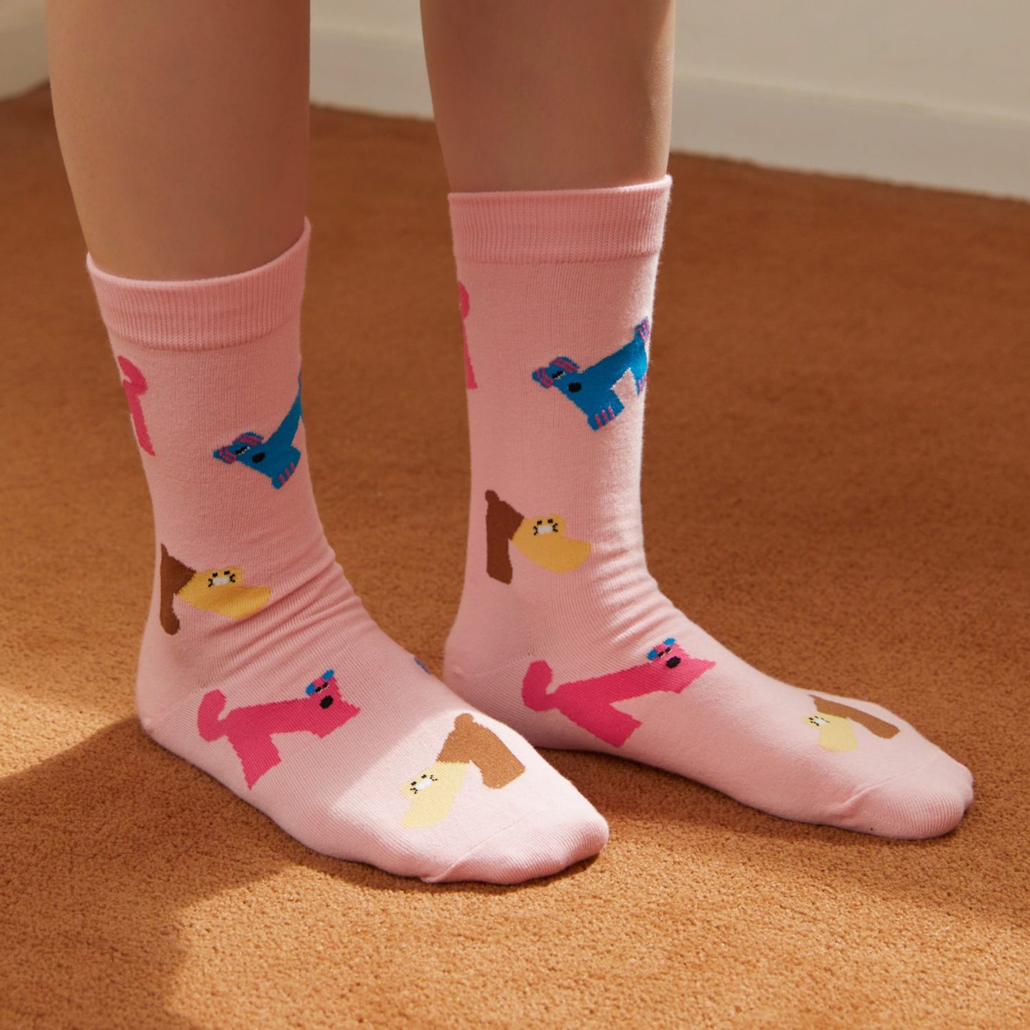 (ONE) KAKAO FRIENDS - Kim Da-ye X Kakao Friends Socks (Pink)_Chunshik