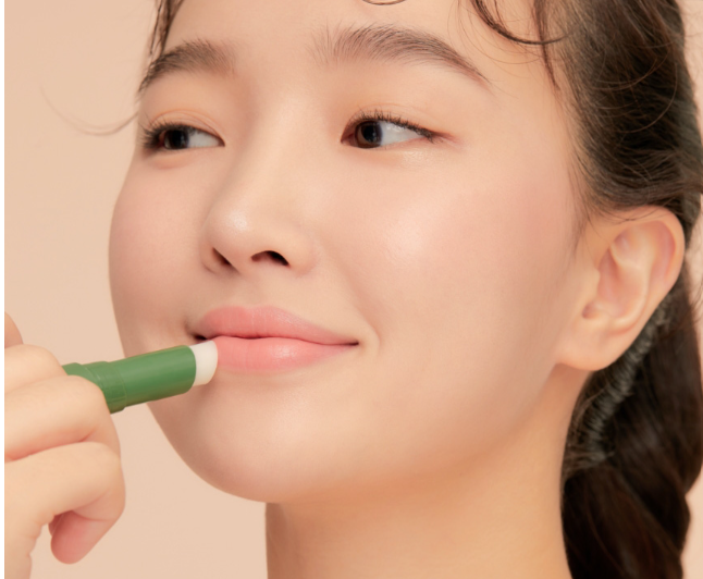 واحد - مرطب شفاه مصنوع من القمح يساعد على توريد الشفايف وترطيبها على مدار يوم كامل | (ONE) SKIN CARE - TONY MOLY - Establishment Bal