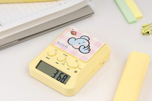 (ONE) BT21 - Line Friends Stopwatch
