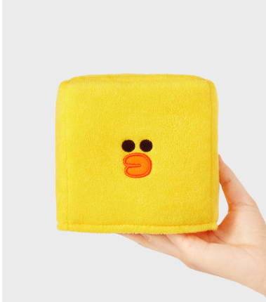 (ONE) LINE FRIENDS - Sally Tissue Case