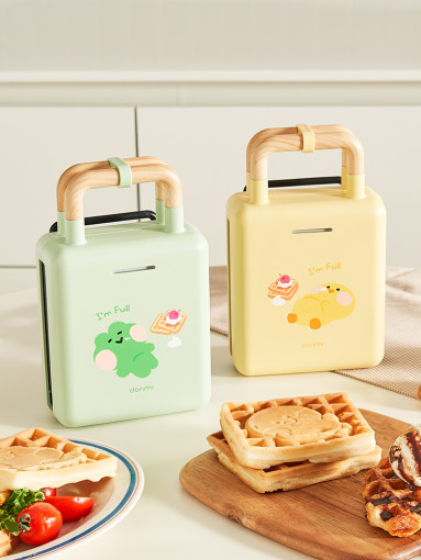 (ONE) Line Friends - Minini Waffle Maker (Salini / Lenini)