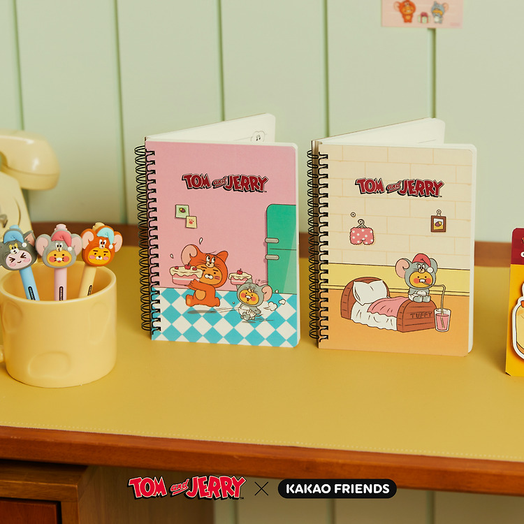 سيت اشتري اثنين | (SET) Tom and Jerry X Kakao Friends - Notebook (Ivory) Ryan & Chunsik