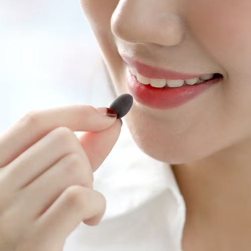 (one )Yalacha   Every month on the moon,- it contains iron, folic acid, vitamin B12, and grape flavor.