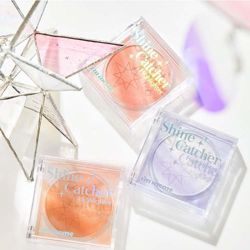 واحد - هايلايتر من ميمي بوكس يعطي لمعة واضاءه تدوم لساعات طويله | (ONE) MAKE UP - Meme BOX - Shine Catcher Highlighter