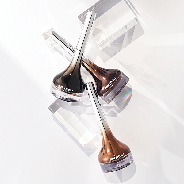 واحد - ايلاينر سائل كوري ثابت اللون اختار اللون الذي تريده | (ONE) MAKE UP - TONY MOLY - Back Gel Eyeliner Z