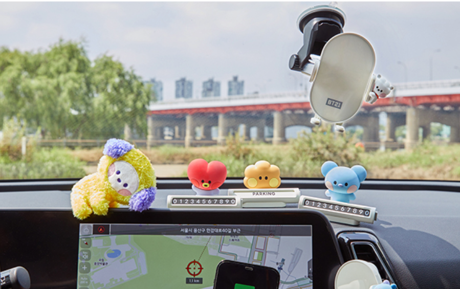 (ONE) BT21 LINE FRIENDS BT21 - Mini Mini Car Smartphone Fast Charging Cradle