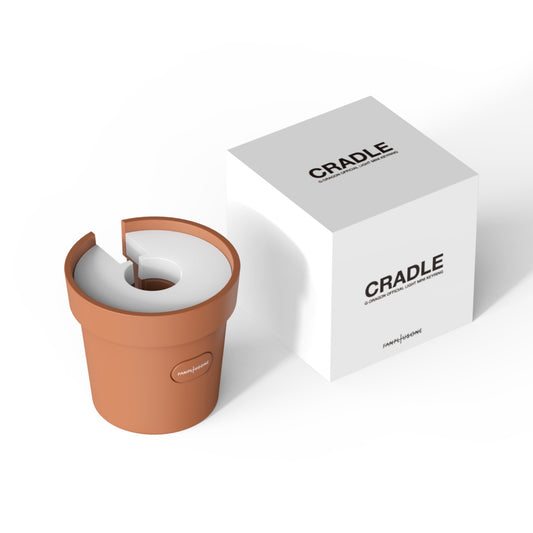 (One)* G-DRAGON - Official Mini Light Keyring Cradle | حامل ميدالية مفاتيح الإضاءة الصغيرة الرسمي - جي دراغون