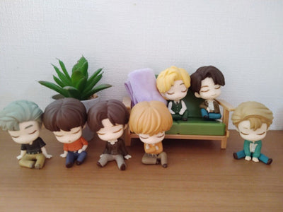 [BTS|بانتقان] (ONE) BTS - Bulletproof Tiny Tan Gacha Figure Capsule Toy V Jungkook Jin Jimin J-Hope RM Sugar Goods  rundom