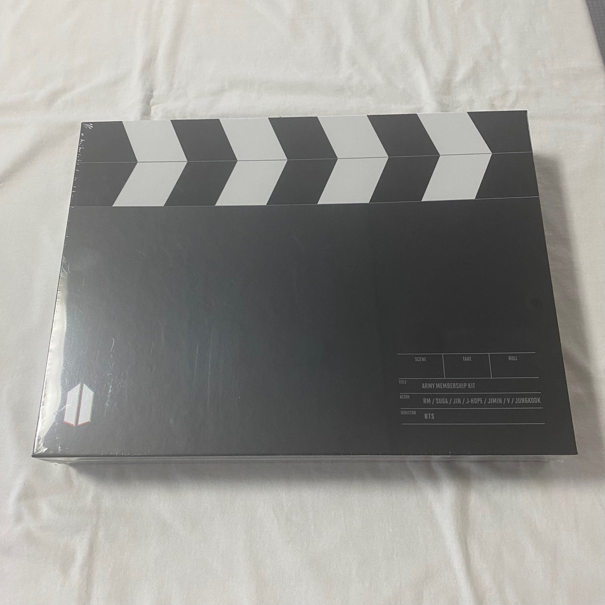 [BTS|بانتقان] (ONE) BTS - 6th ARMY MEMBERSHIP KIT