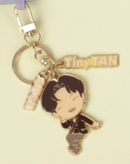 واحد - بي تي اس  تني تان داينمايت فيرجن ميتال كيرنك | (ONE) BTS TinyTAN Dynamite Version Metal Keyring