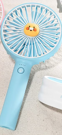 (ONE) Kakao Friends Swimming Pool Cradle Portable Fan