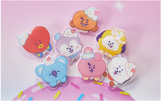 (ONE) BT21 COOKY ON THE CLOUD Edition Acrylic Clip Magnet