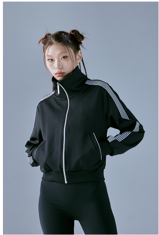 (ONE) LE SSERAFIM Track Top (Black)