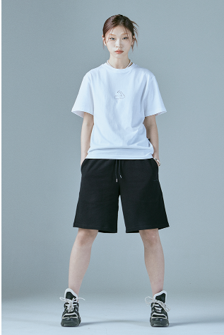 (ONE) LE SSERAFIM S/S T-Shirt (White)