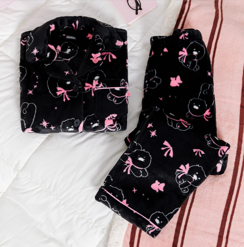 (ONE) KAKAO FRIENDS - Black Chun Women's Sleep Pajamas_Chun Sik