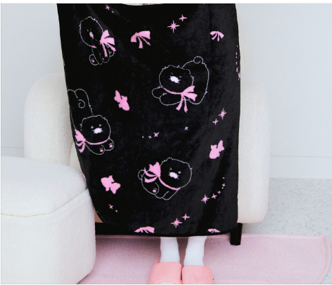 (ONE) KAKAO FRIENDS - Black Chun pouch knee blanket_Chun Sik