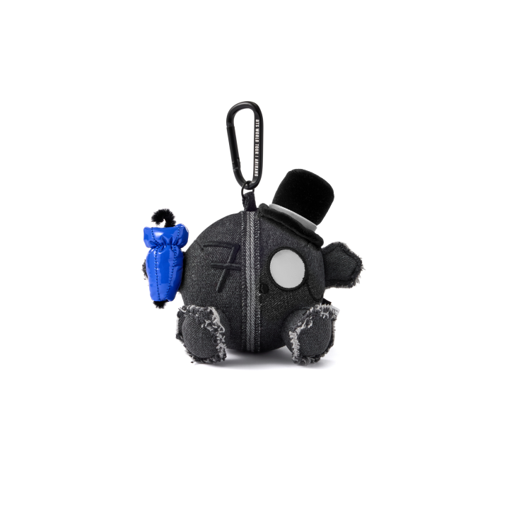 [BTS|بانتقان] (One) BTS - Plush Keyring 14 x 13 cm (London Ver., WORLD TOUR 'ARIRANG') | بي تي اس - ميدالية دمية قماشية (نسخة لندن — جولة أريرانج العالمية)