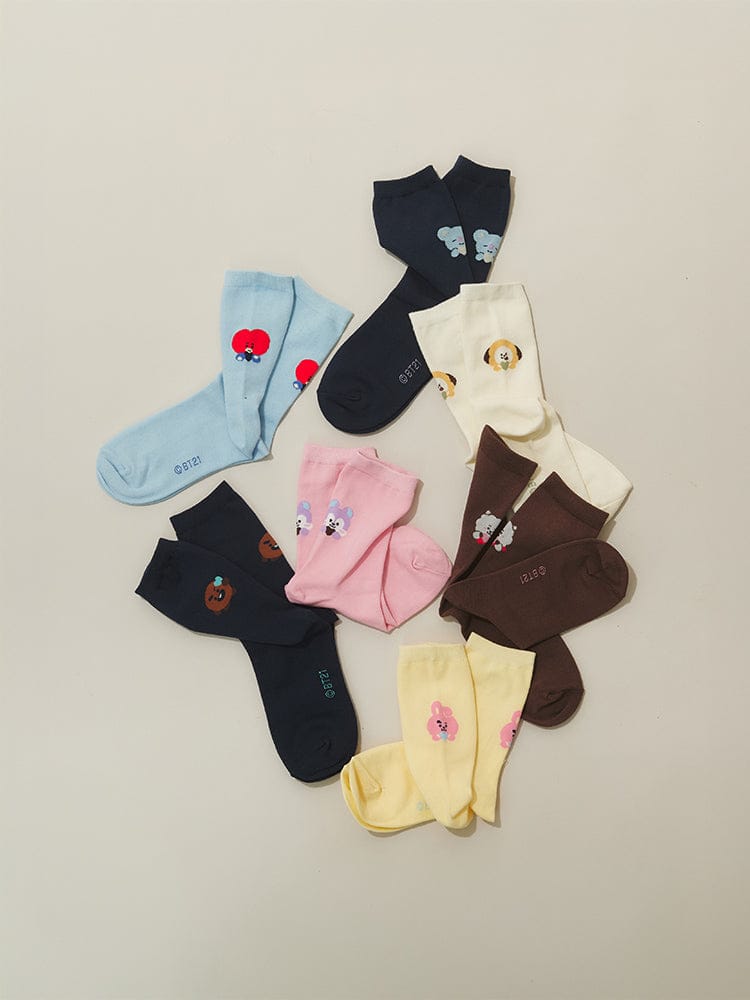 (One) BT21 - Basic Socks 2025 F/W | بي تي 21 - جوارب بيسك 2025 خريف/شتاء