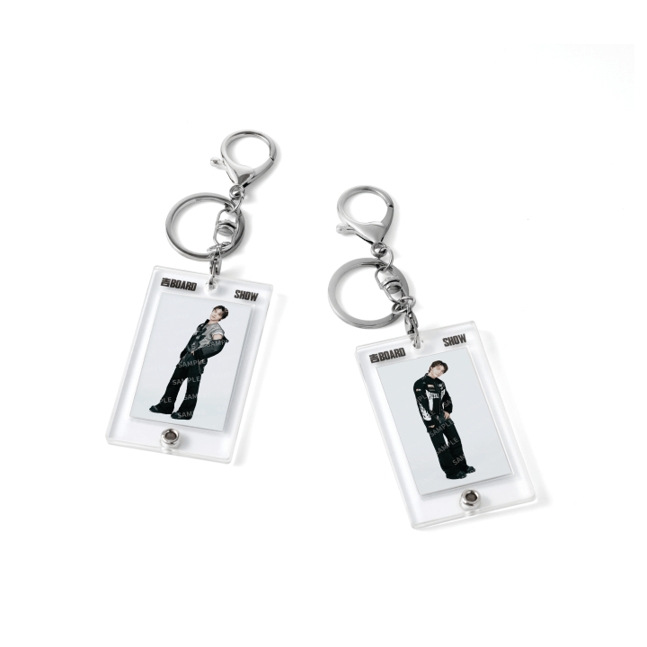 [Seventeen|سفنتين] (Set) SEVENTEEN - Acrylic Photo Holder Keyring + 2 Photos | سفنتين - ميدالية حامل صور أكريليك + صورتان