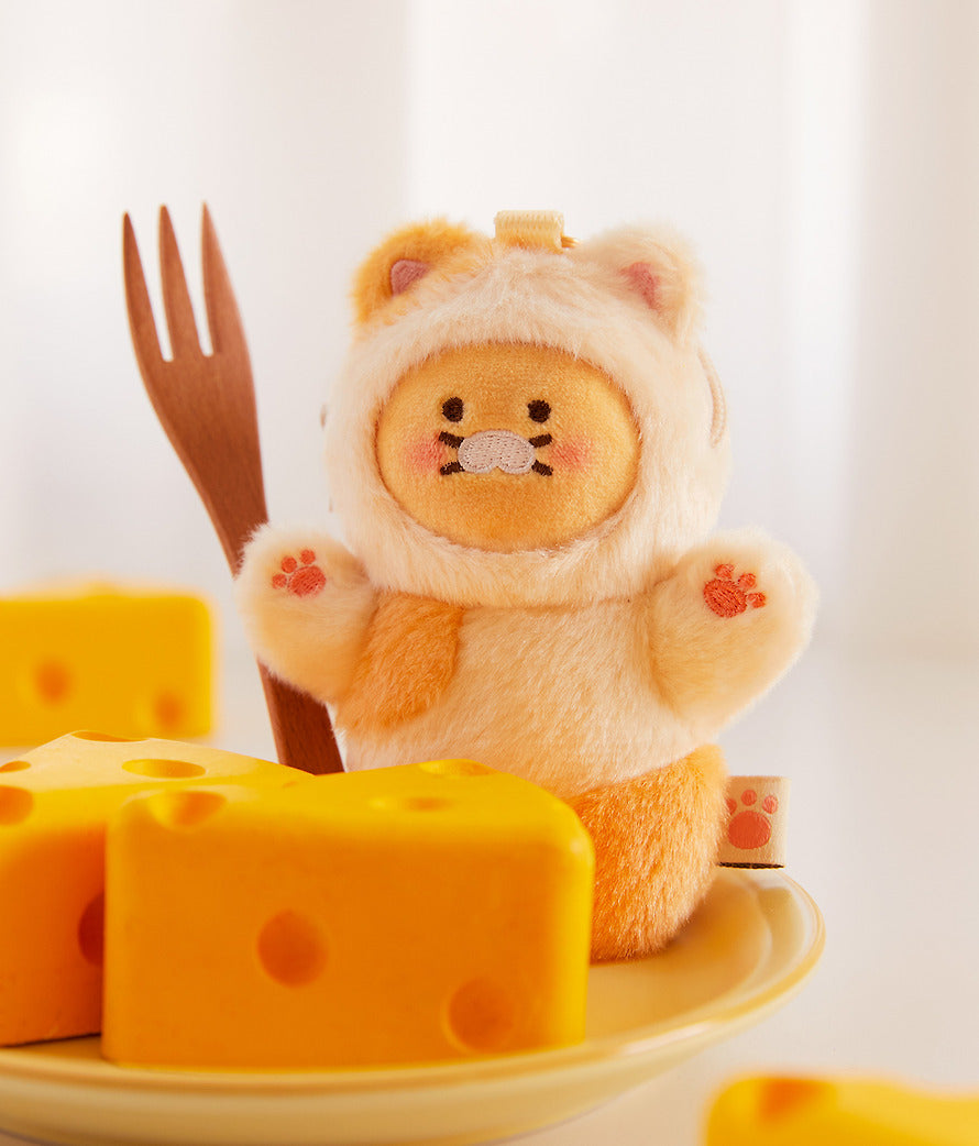 (ONE) KAKAO FRIENDS nyangnyang inhyeong seumateuki keiseu_laieon