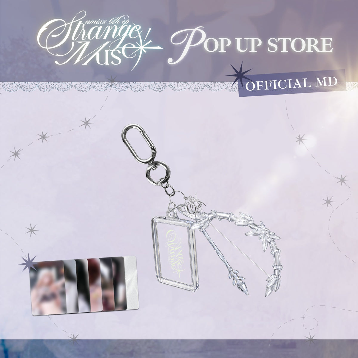 [NMIXX|إن ميكس] {Kpop} (One) NMIXX - Clear Object Keyring 13.5 x 7.3 x 1.2 cm (NMIXX 6th EP [Strange Muse] Pop-Up) | إن ميكس - ميدالية شفافة ١٣٫٥ × ٧٫٣ × ١٫٢ سم (المتجر المؤقت لألبوم [Strange Muse])