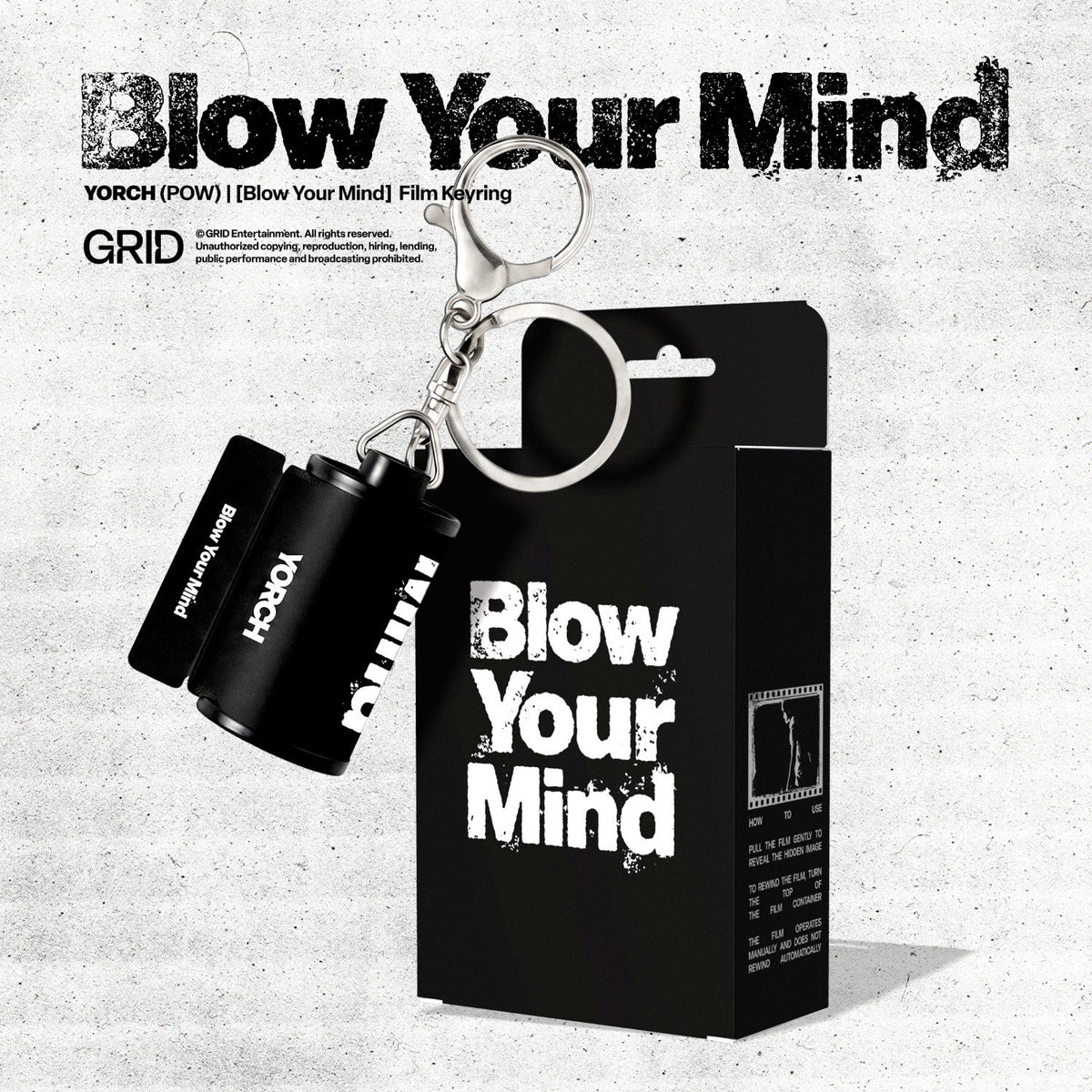 [POW|باو] {Kpop} (One) YORCH (POW) - 'Blow Your Mind' Film Keyring (Dark Ver.) 2.4 x 2.4 x 4.4 cm | يورتش (باو) - ميدالية فيلم 'Blow Your Mind' (النسخة الداكنة)