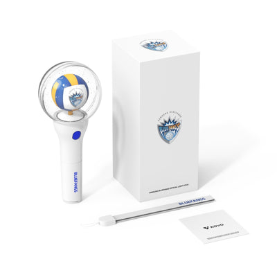 [Lightstick|عصا إضاءة] (One) KOVO Official Light Stick - BLUEFANGS 9.5 x 9.5 x 23 cm (2025 Korean Volleyball) | عصا الإضاءة الرسمية بلوفانغز ٩٫٥ × ٩٫٥ × ٢٣ سم (دوري الكرة الطائرة الكوري ٢٠٢٥)