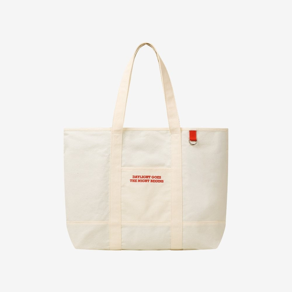 [JUN. K|جون كي] {Kpop} (One) JUN. K - Shoulder Bag 42 x 35 x 15 cm (2026 [DAYLIGHT GOES, THE NIGHT BEGINS]) | جون كي - حقيبة كتف ٤٢ × ٣٥ × ١٥ سم (٢٠٢٦ [دايلايت غوز، ذا نايت بيغينز])