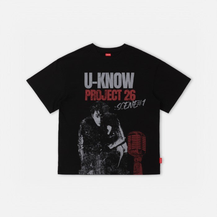 [TVXQ|تي في اكس كيو] {Kpop} (One) U-KNOW - 2026 PROJECT 26 : SCENE#1 in SEOUL T-Shirt (Staff Ver., Size S / L) | يونهو - 2026 بروجكت 26 : المشهد الأول في سيول - تي شيرت (نسخة الطاقم، مقاس S / L)