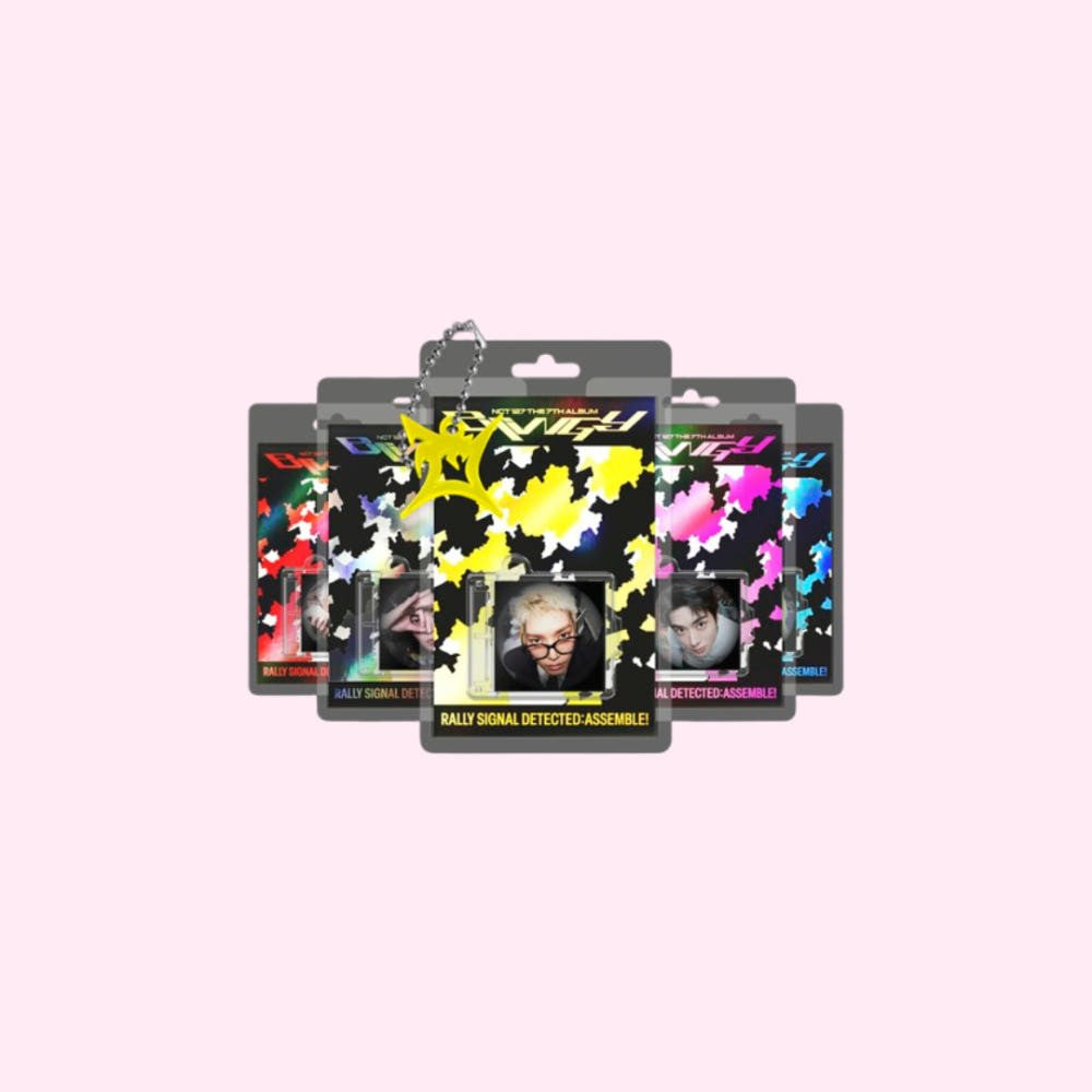 [NCT 127|ان سي تي 127] (Set) NCT 127 - The 7th Album [BLINGY] (SMini Ver.) (Smart Album) Set of 5 | ان سي تي 127 - الألبوم السابع بلينجي (نسخة إس ميني) (ألبوم ذكي) طقم من 5