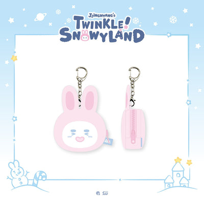 [ONEW|أونيو] {Kpop} (One) ONEW - JJINGNYANGS JJING-NYANG Face Pouch Keyring approx. 10 x 8 cm (Pop-up [JJINGNYANG'S TWINKLE! SNOWYLAND]) | أونيو - ميدالية مفاتيح بحقيبة وجه جينغنيانغ نحو ١٠ × ٨ سم (بوب أب [جينغنيانغز تويكل! سنويلاند])