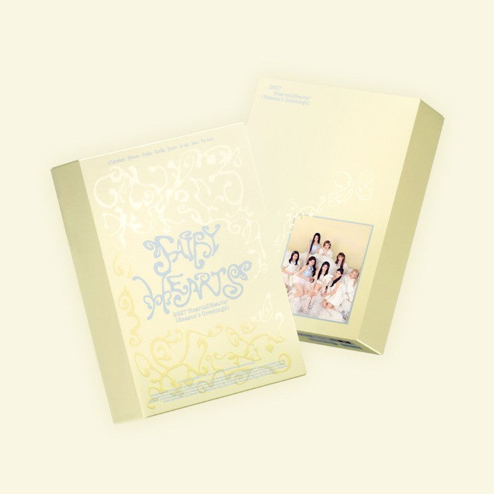 [Hearts2Hearts|هارتس تو هارتس] {Kpop} (Set) HEARTS2HEARTS - 2027 Season's Greetings [FAIRY HEARTS] 18 x 24.5 x 6 cm, Desk Calendar + Handy Diary + Photo Book + Mini Poster Set + Postcard Set + Photo Card Set | هارتس تو هارتس - تحية الموسم 2027 [فيري هارتس