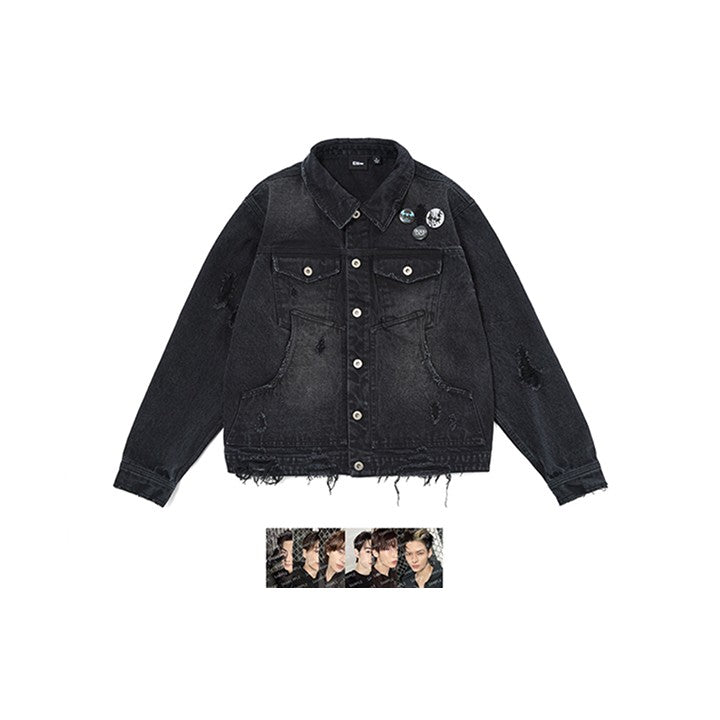 [ENHYPEN|انهايبن] (Set) ENHYPEN - Denim Trucker Jacket + 3 Can Badges + Photocard (World Tour [BLOOD SAGA]) | انهايبن - جاكيت دينم تراكر مع ٣ شارات وبطاقة صور (الجولة العالمية [بلاد ساغا])