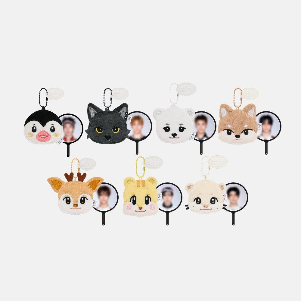 [NEXZ|نيكسز] {Kpop} (One) NEXZ - NEXZOO PLUSH MINI PICKET KEYRING (NEXZ 1ST ASIA TOUR <SAUCIN' THE WORLD>) | نيكسز - ميدالية مفاتيح قطيفة نيكسزو مع لوحة مصغّرة (جولة نيكسز الآسيوية الأولى <SAUCIN' THE WORLD>)