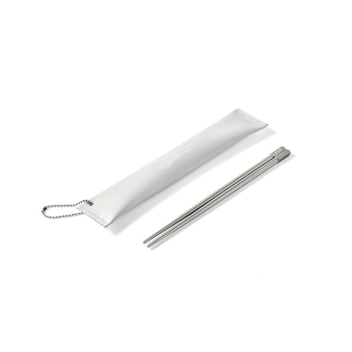 [BTS|بانتقان] (Set) BTS - Chopsticks Set with Pouch (Stainless Steel 20 cm, Pouch 4.3 x 23 cm) | بي تي اس - طقم عيدان طعام مع حافظة