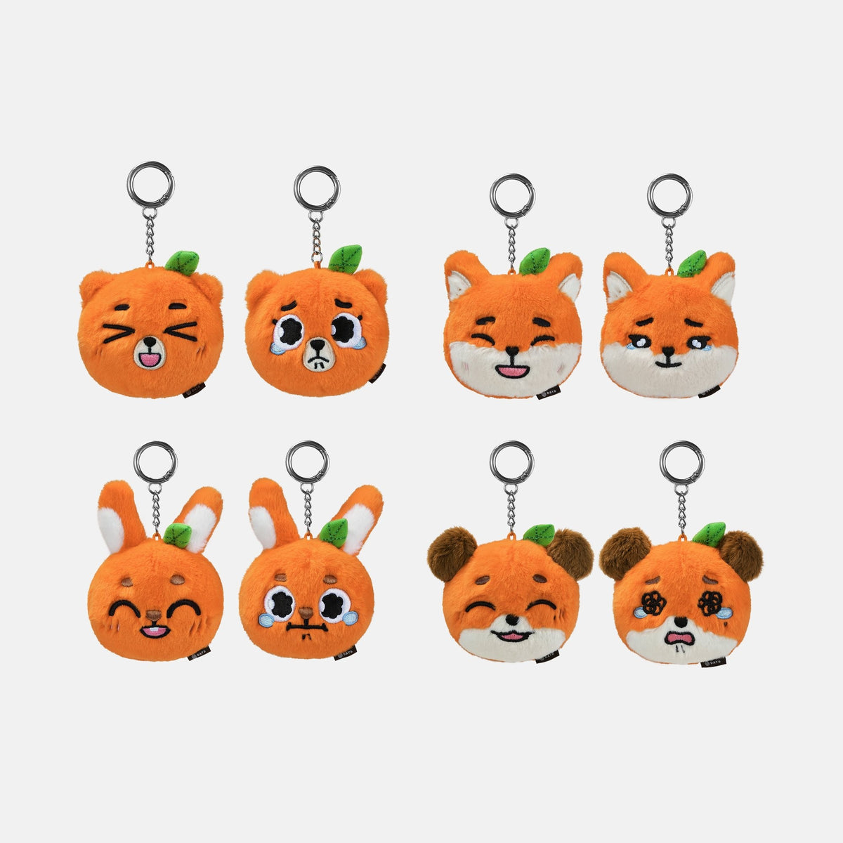 [Day6|داي 6] {Kpop} (One) DAY6 - DENIMALZ Secret Face Keyring Orange Ver. (2026 DAY6 5th Fanmeeting [Every DAY6, Every My Day]) | داي 6 - ميدالية ديناملز بالوجه السري نسخة البرتقال (لقاء المعجبين الخامس 2026 [إيفري داي6، إيفري ماي داي])