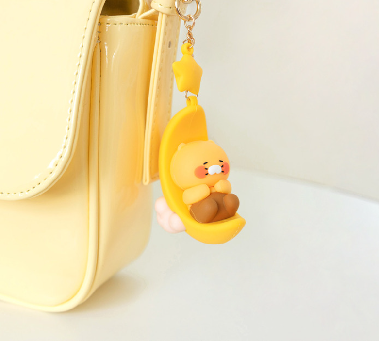 (ONE) KAKAO FRIENDS Chunsik figure keyring yellow moon