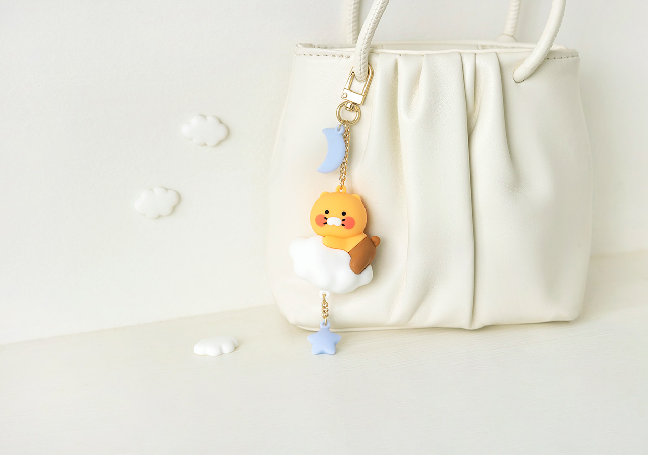 (ONE) KAKAO FRIENDS Chunsik figure keyring cloud