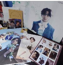 [BTS|بانتقان] واحد بتس متوفر بري اوردر احجز تبقى اربع قطع | (ONE) BTS - Me, Myself, and V ‘Veautiful Days’  (+ENG/JPN) Special 8 Photo-Folio