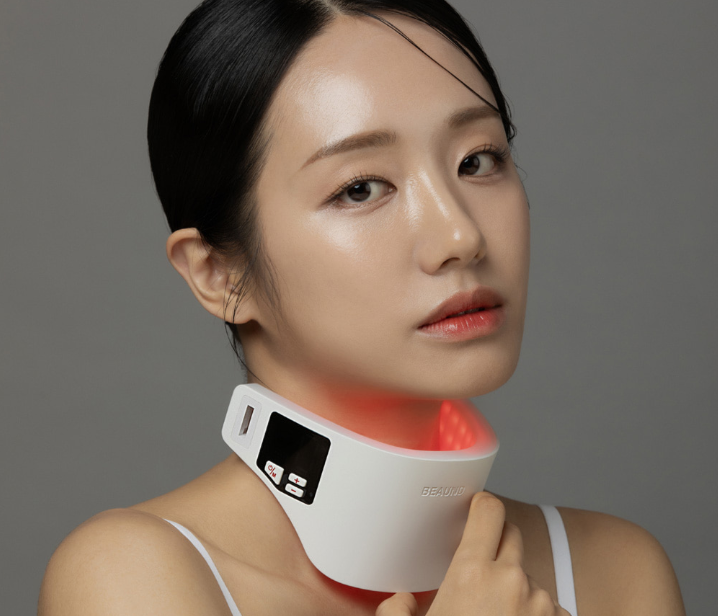 (ONE) Domestically - developed and manufactured neck wrinkle device