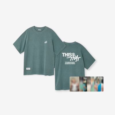 [Stray Kids|ستراي كيدز] (One) STRAY KIDS - T-Shirt (Free Size) + 8 Photocards (THIS & THAT Pop-up Store) | ستراي كيدز - تيشيرت (مقاس حر) مع 8 فوتوكاردات (متجر «ذيس آند ذات» المؤقت)