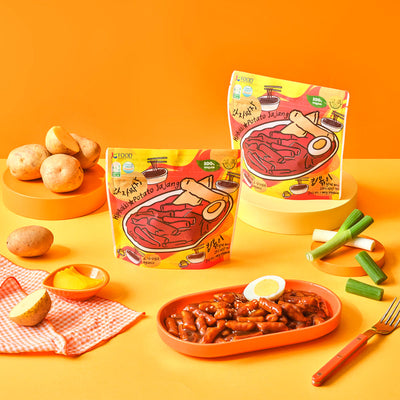 [Food|طعام] (One) SallyCook - Hip-bokki Rice Tteokbokki Potato Jjajang 352g | سالي كوك - هيب بوكي توكبوكي بصلصة الجاجانغ والبطاطا 352غ