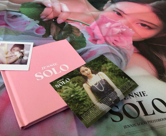 (One) BLACKPINK   - JENNIE SOLO PHOTOBOOK....سولو للمغنيه جيني