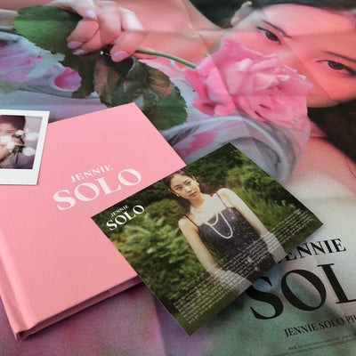 (One) BLACKPINK   - JENNIE SOLO PHOTOBOOK....سولو للمغنيه جيني