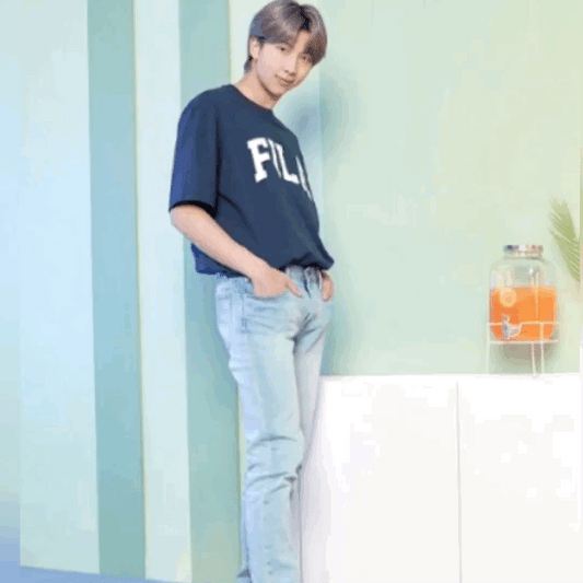 (One) Fila - New Prep Arch Logo Loose Fit Short Sleeve T-Shirt
