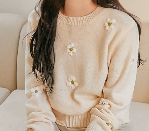 كنزة صوف لمجموعة الخريف  | (ONE) [SWEATER] Cobin Flower Needle Round Knit